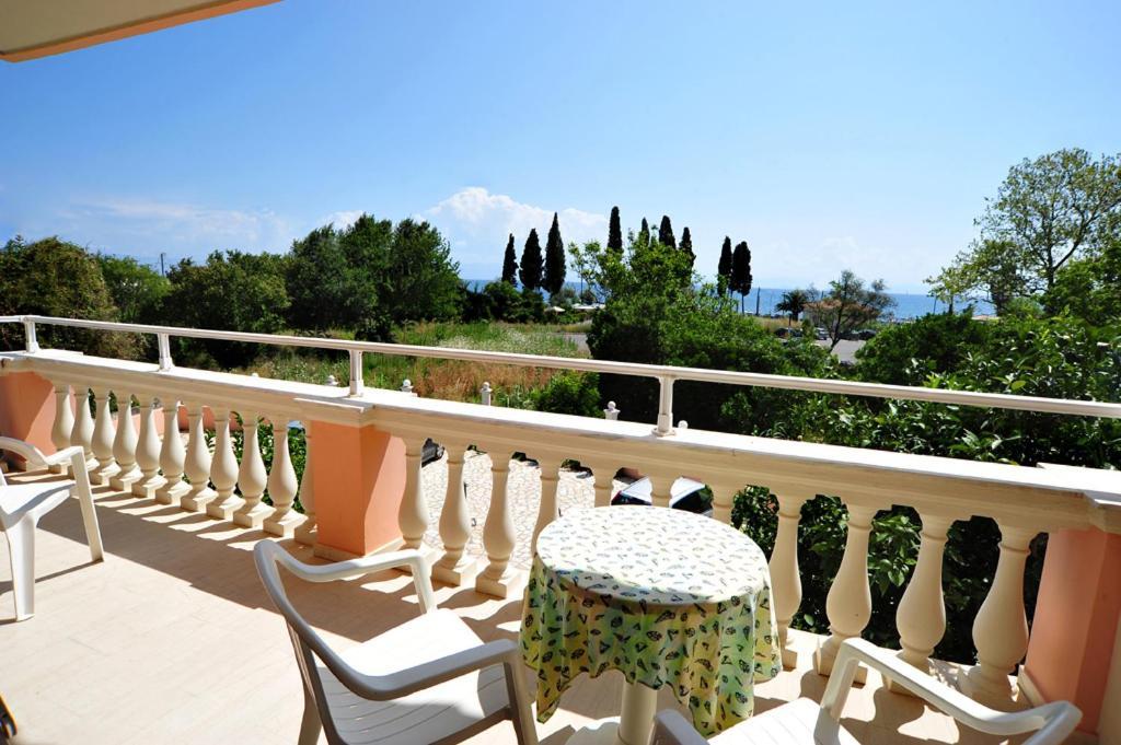 Apartments Corfu Sun Pool Side Benitses  Pokój zdjęcie